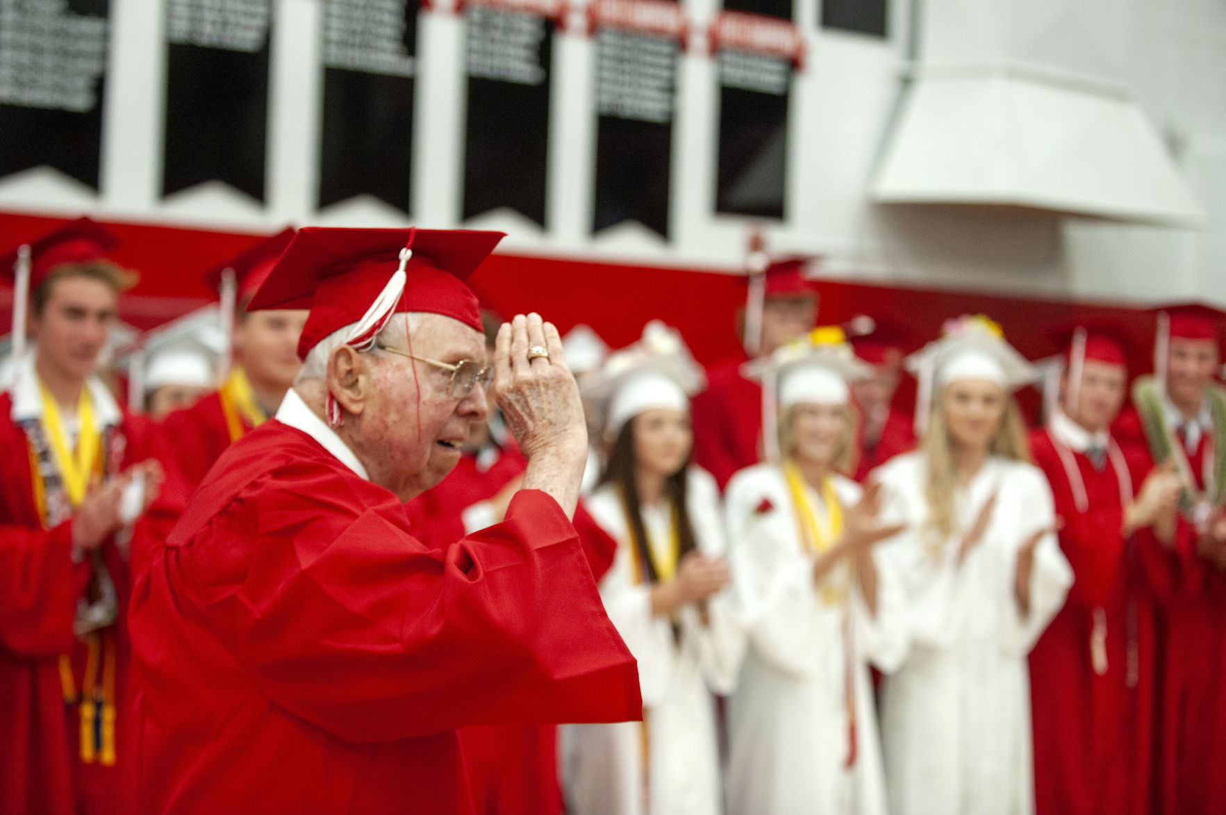 Coquille Graduation